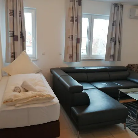 Hotel Hotel-restaurant Zum Baeumle