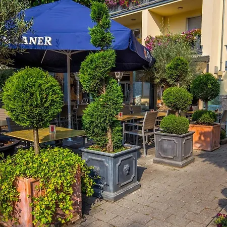 Hotel-restaurant Zum Baeumle Süßen