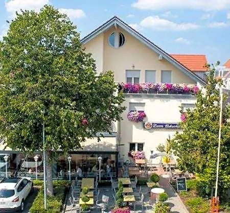 Hotel-restaurant Zum Baeumle ホテル Süßen