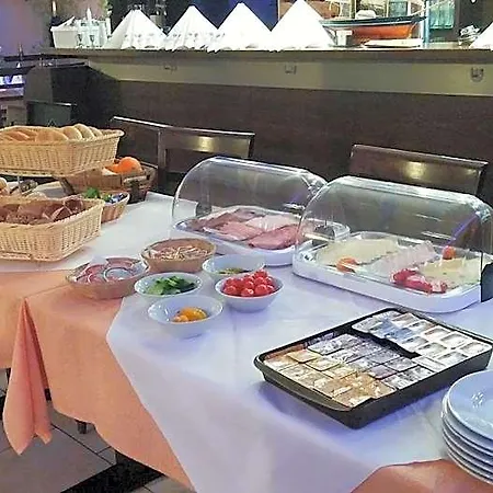 Hotel-restaurant Zum Baeumle ホテル 2*