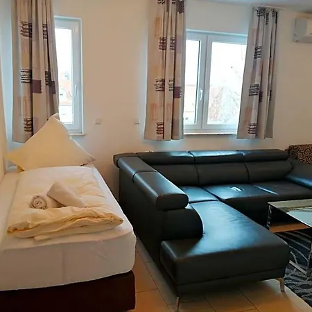 Hotel-restaurant Zum Baeumle Süßen