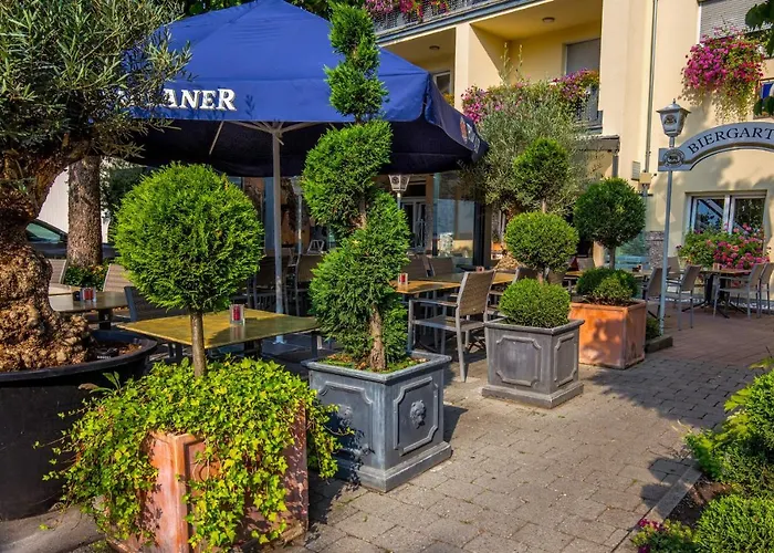 Hotel-restaurant Zum Bäumle Süßen